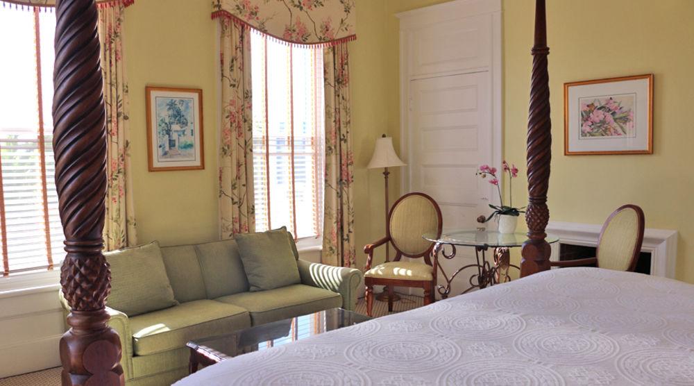 Rosedon Hotel Pembroke Ngoại thất bức ảnh