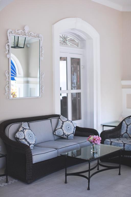 Rosedon Hotel Pembroke Ngoại thất bức ảnh
